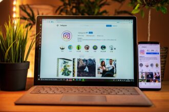 instagram laptop